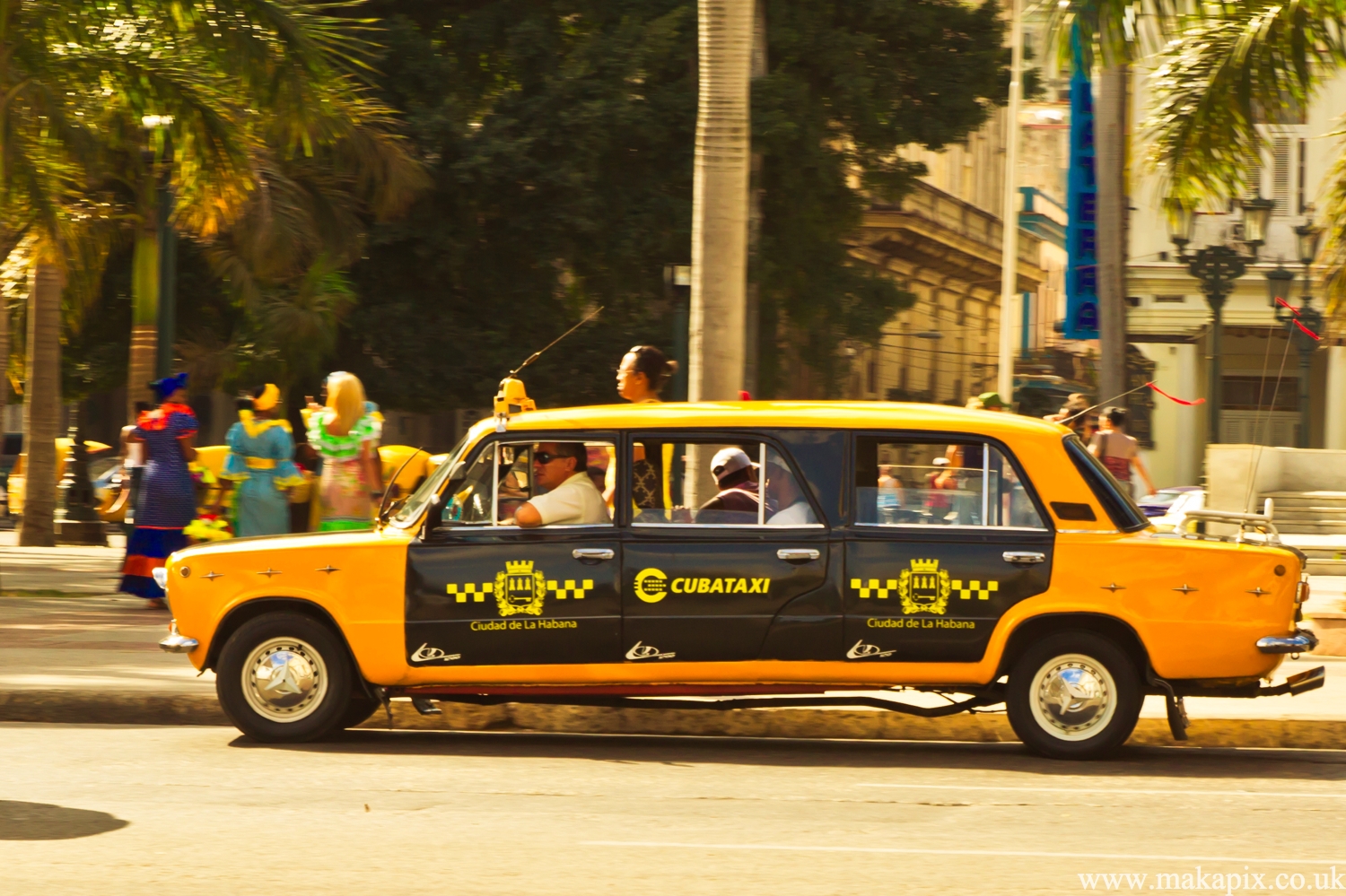 La Habana, cars ,cars, cars...