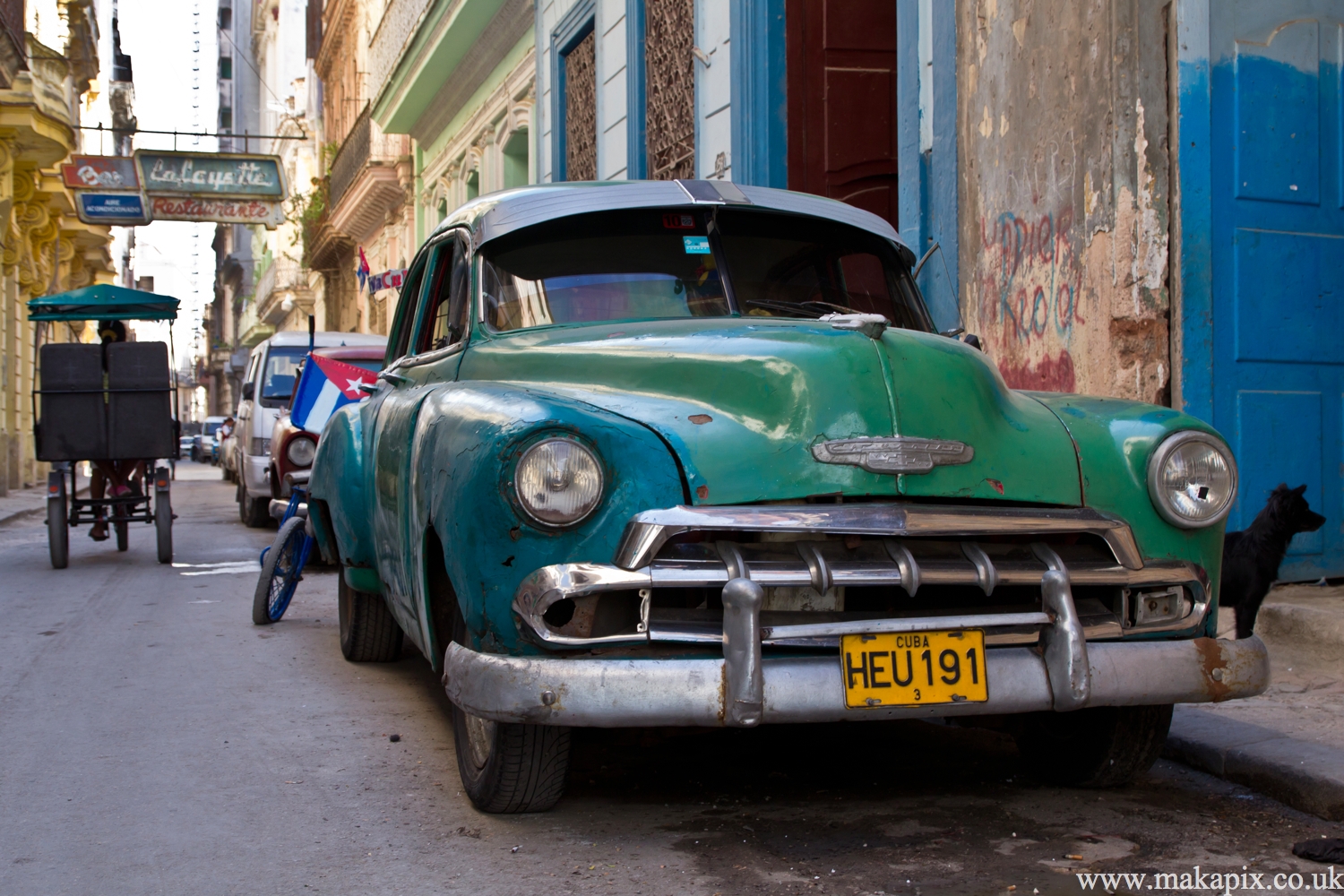 La Habana, cars ,cars, cars...