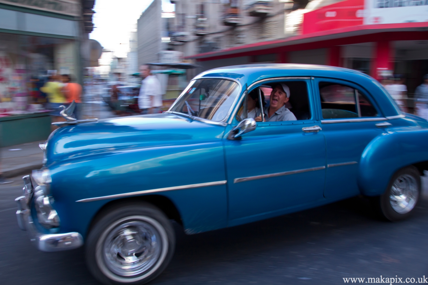 La Habana, cars ,cars, cars...