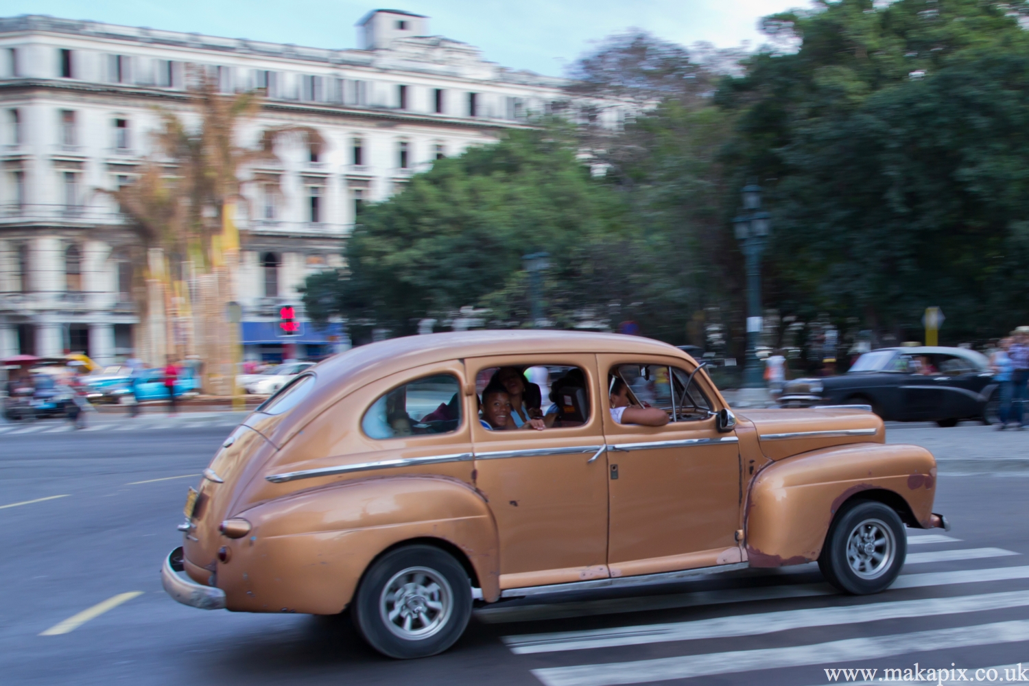 La Habana, cars ,cars, cars...