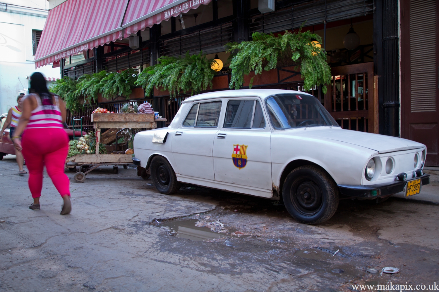 La Habana, cars ,cars, cars...