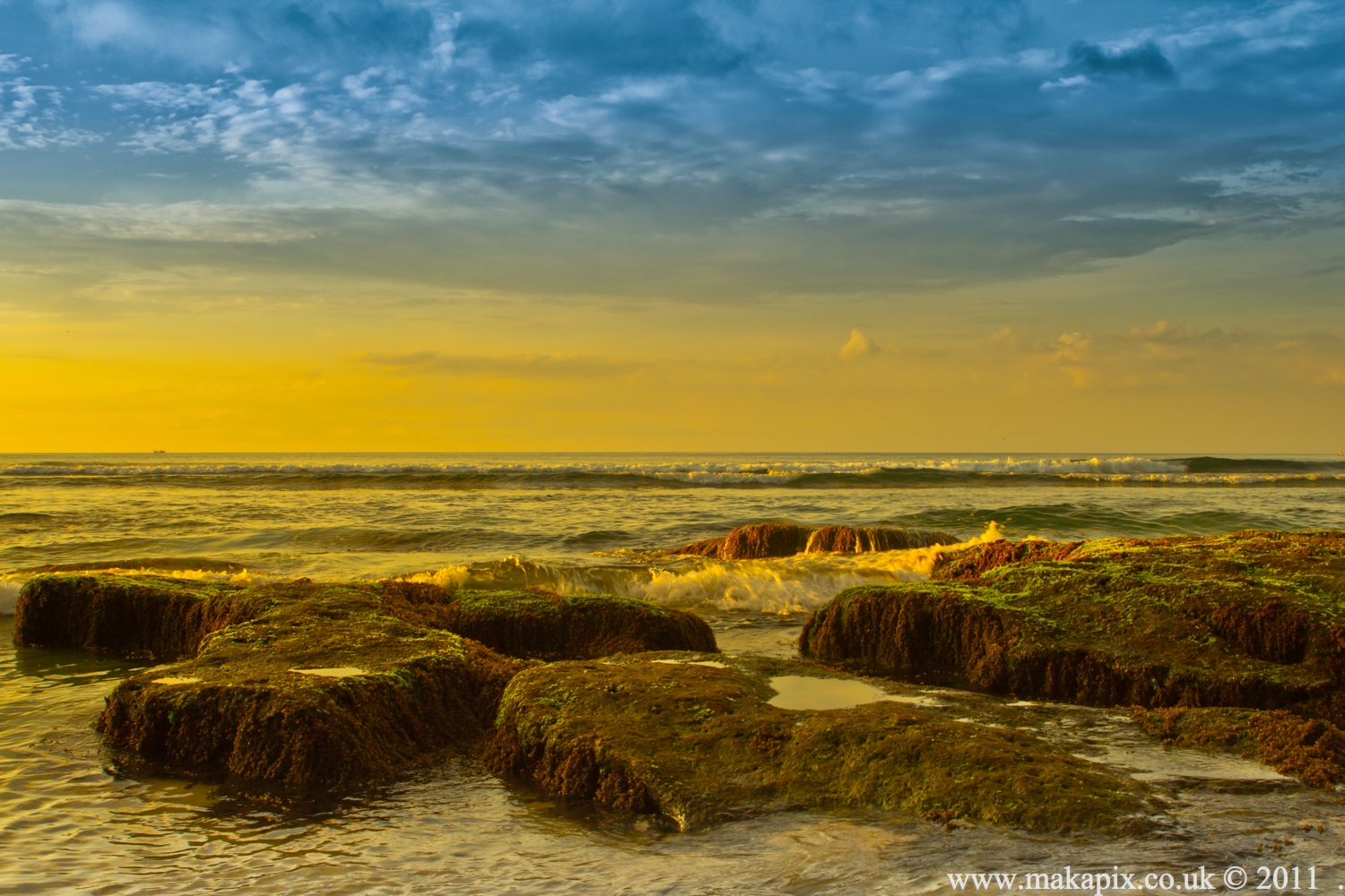 indonesia 2011 dusk