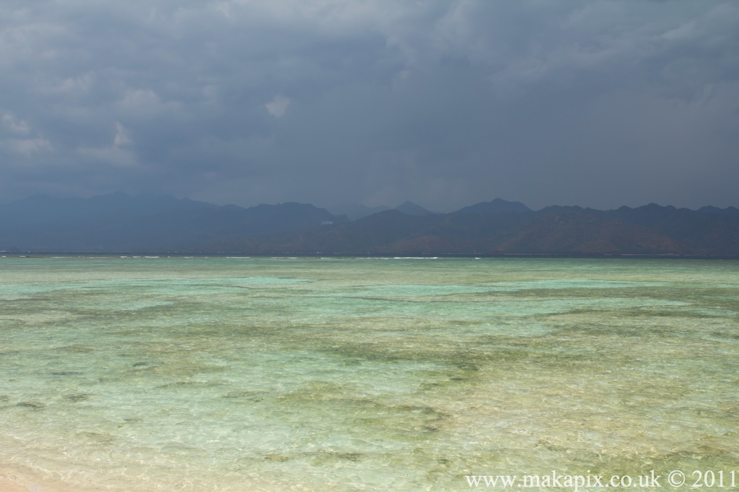 indonesia 2011-surf,waves and ocean