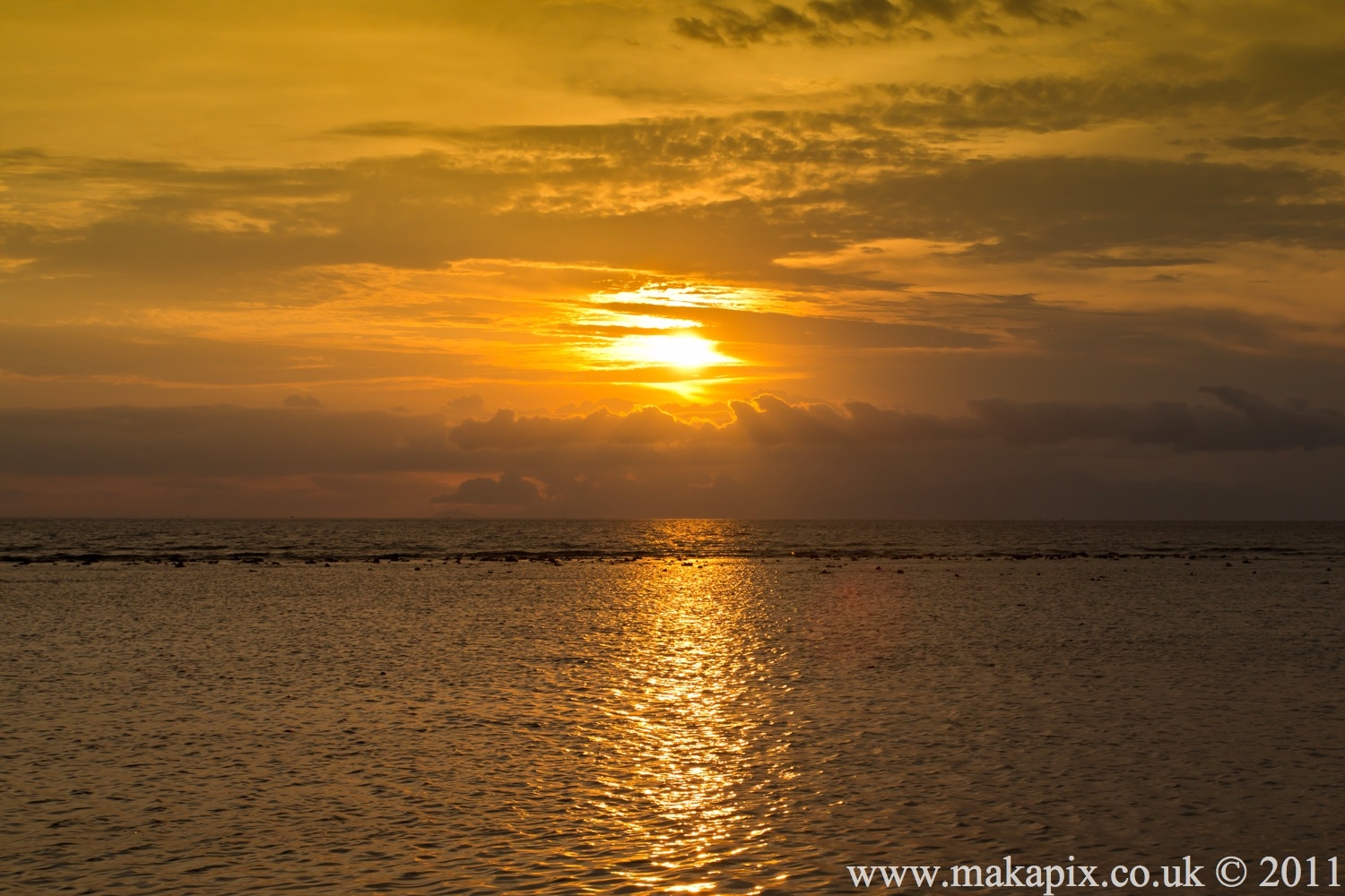 indonesia 2011-surf,waves and ocean