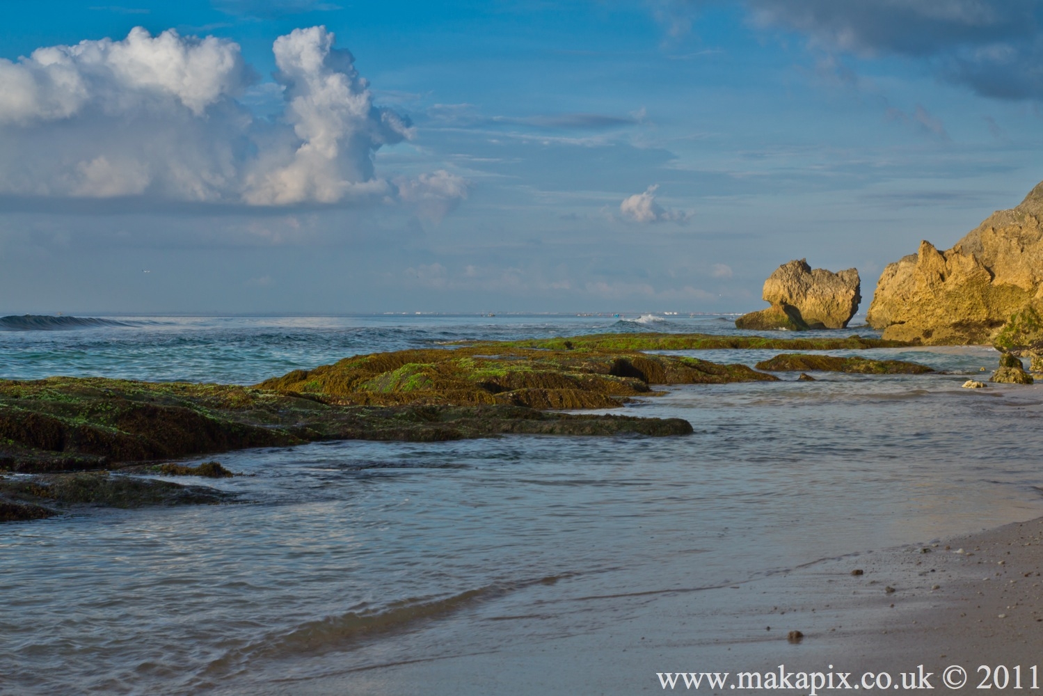 indonesia 2011-surf,waves and ocean