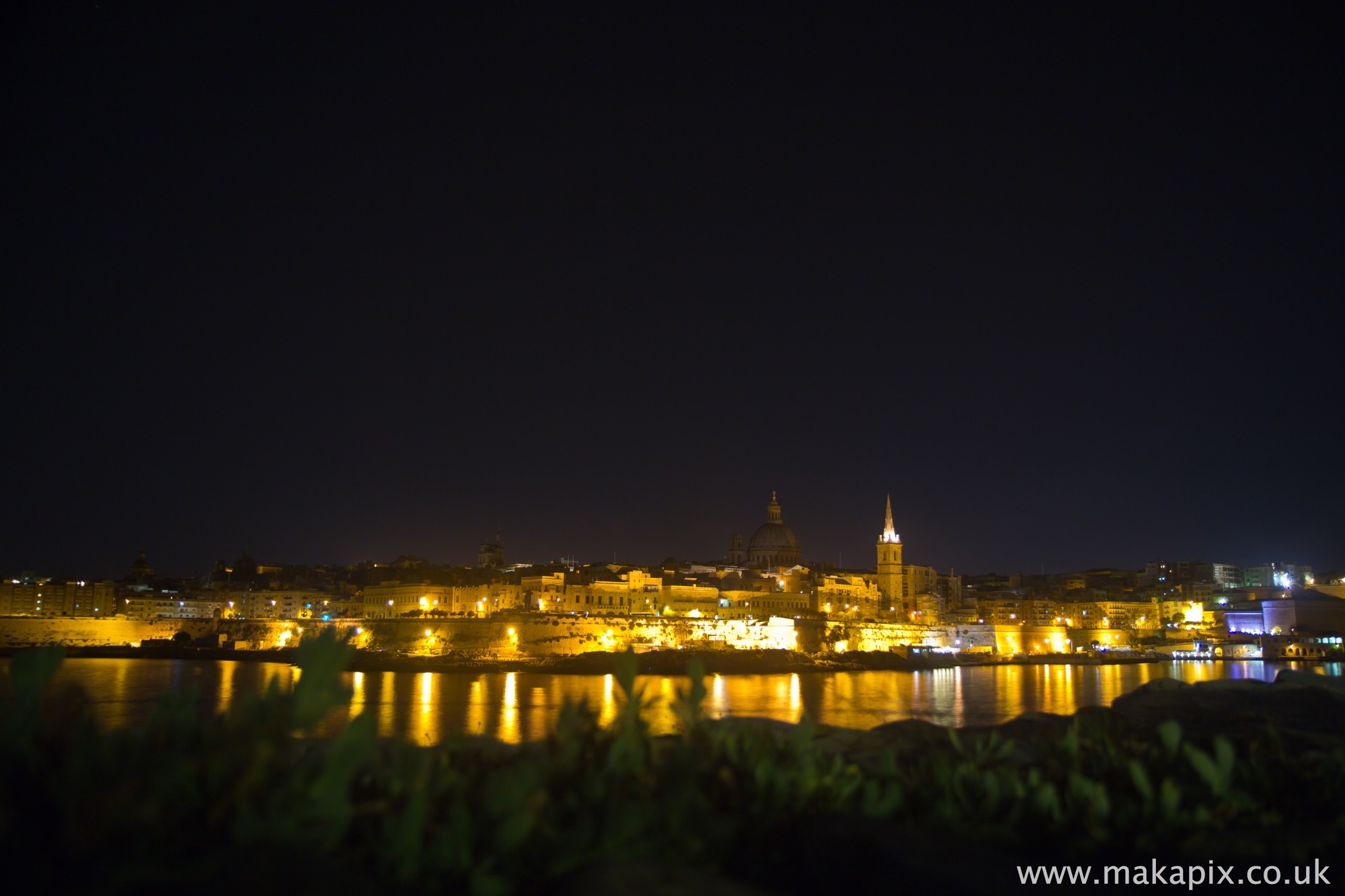 Malta-Valletta at Night 2014