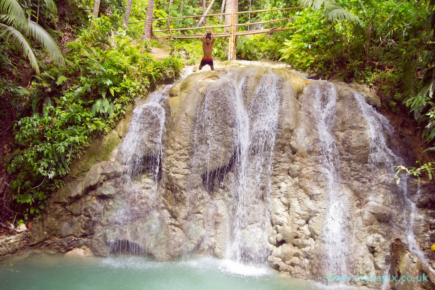 Lugnason Falls , Siquijor