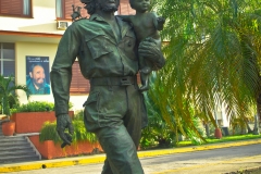 Statue of Che Guevara Holding a Child, Santa Clara, Cuba